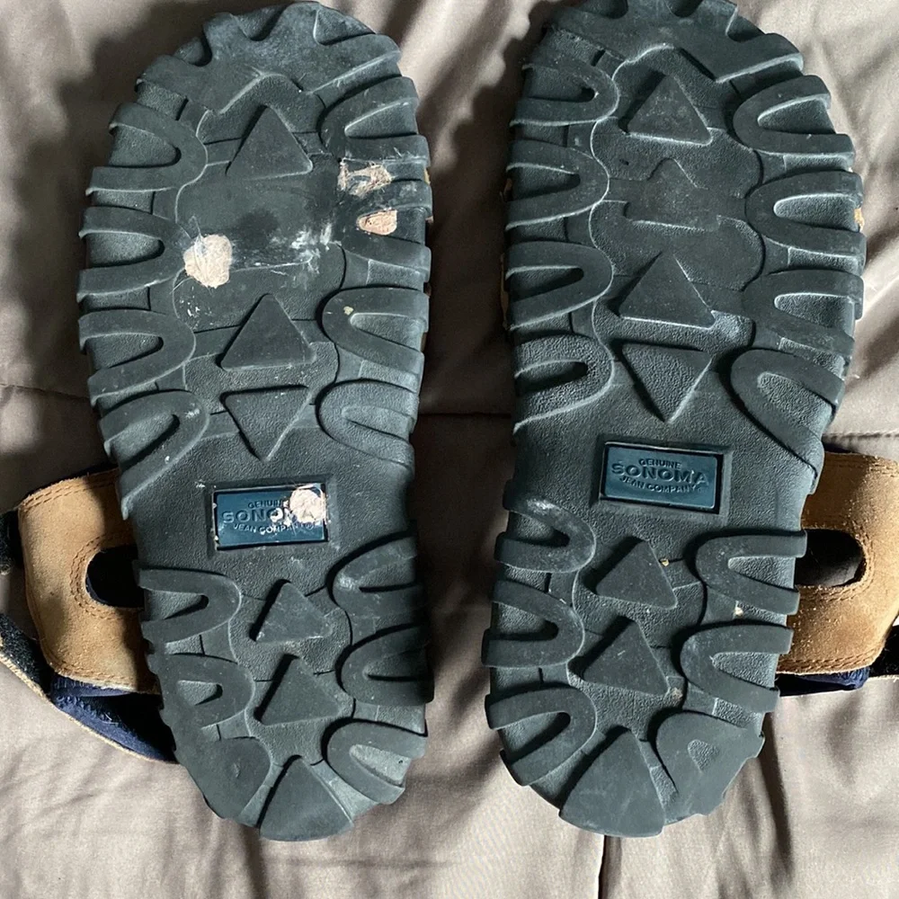 Men’s strap sandals